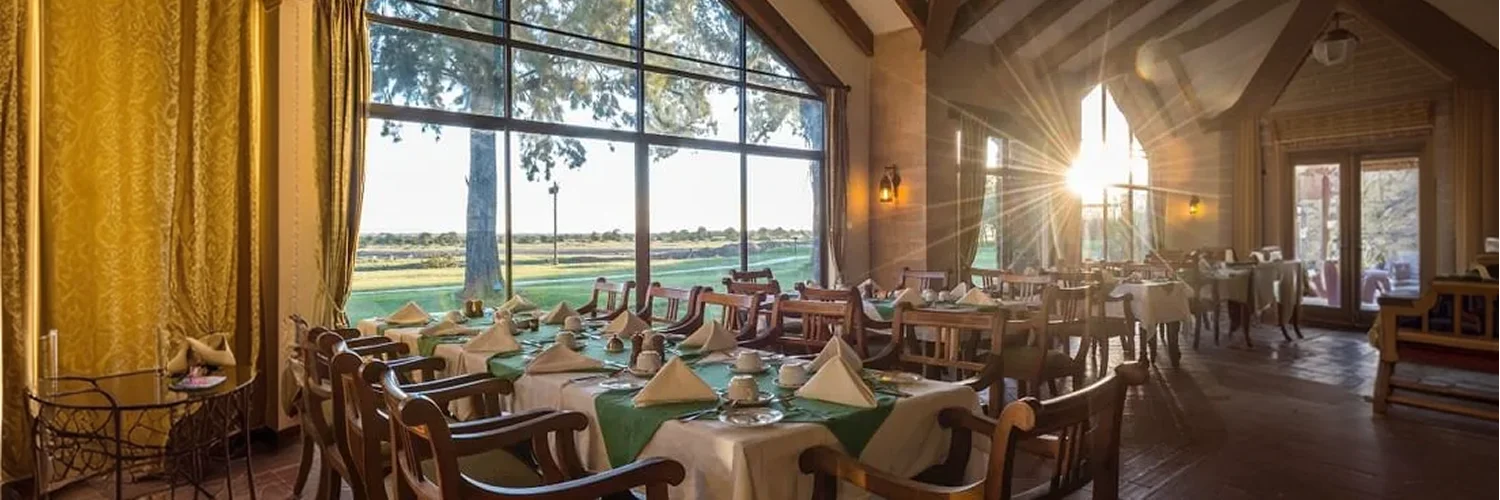 dining-room-at-sweetwaters-serena-camp-2 1.webp